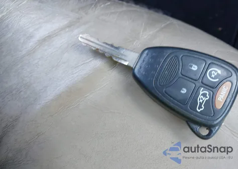 2011 Chrysler 200 Limited z USA, uszkodzony, nr VIN 1C3BC2FG5BN504473